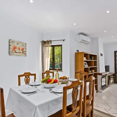Villa Mourinho By Villa Plus Villa *